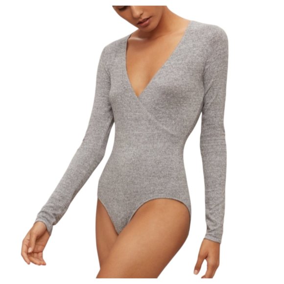 Wilfred Free Aritzia Black Hari Longsleeve Surplice Neck Wrap style Bodysuit S - Picture 15 of 16